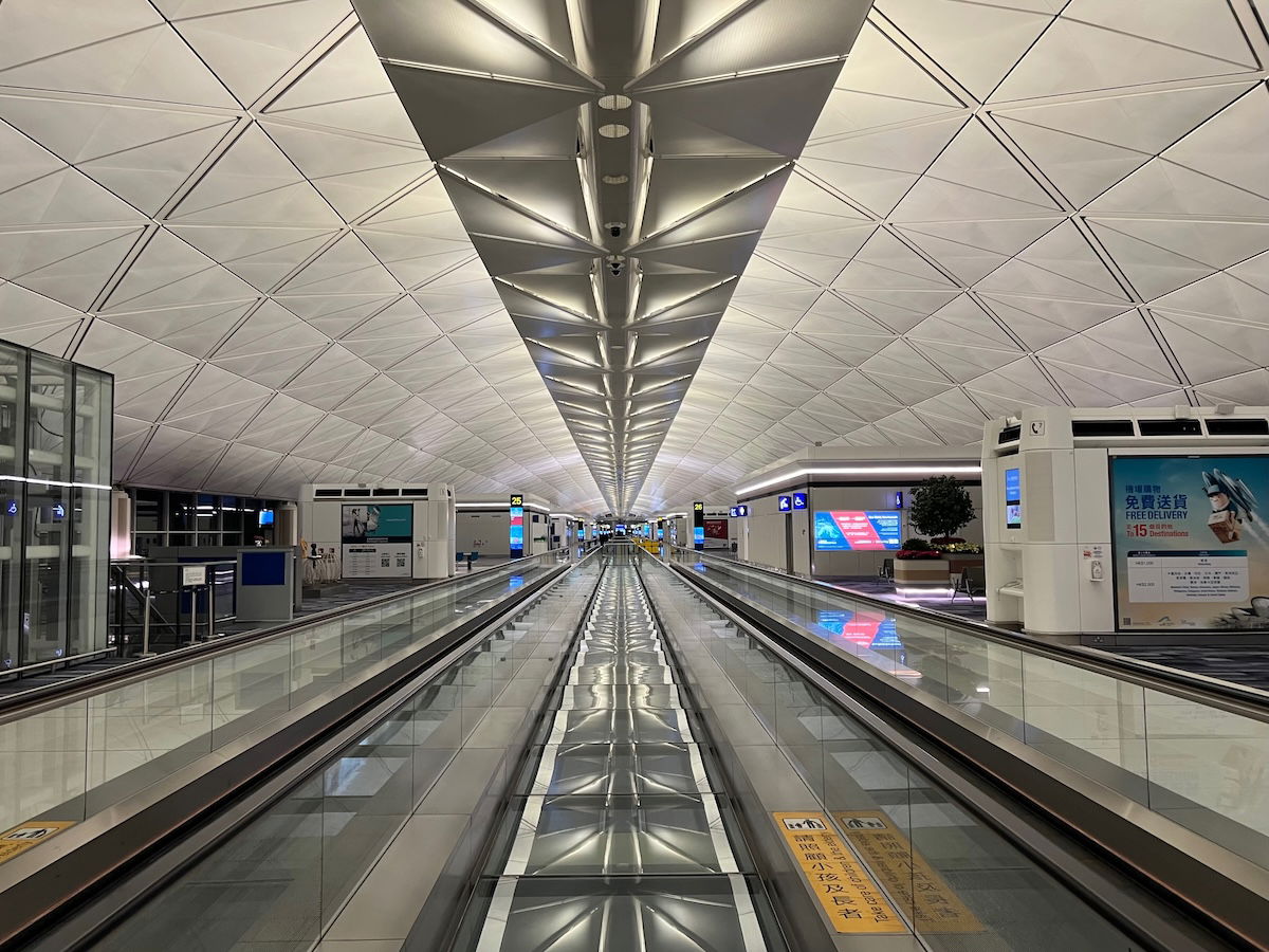 The Pier First Class Lounge - Hong Kong, Hong Kong