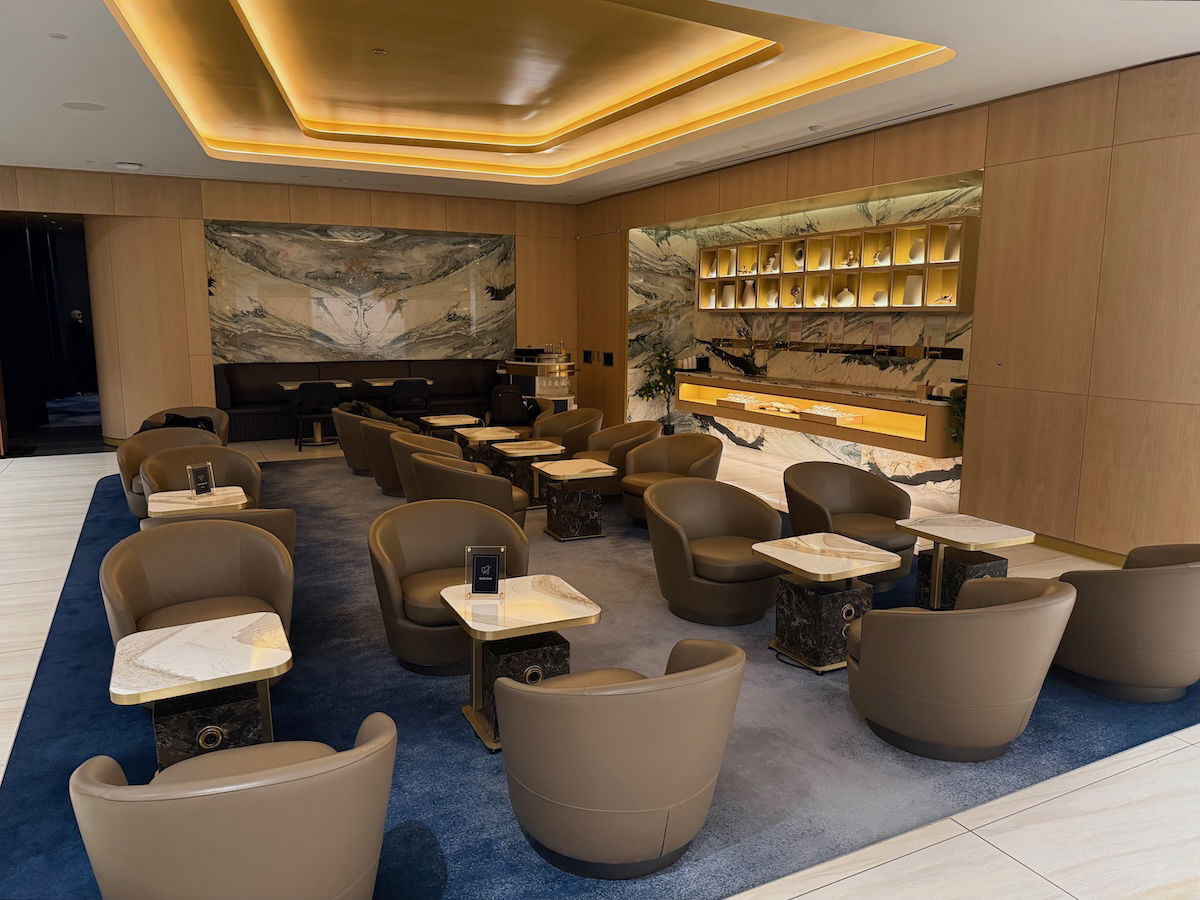 Delta One Lounge - New York, USA