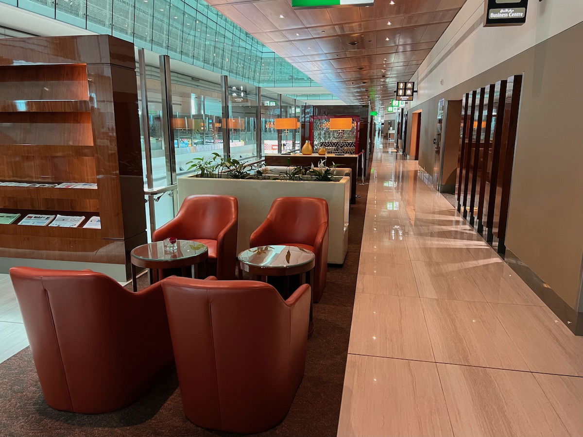 Emirates Business Class Lounge - Dubai, UAE
