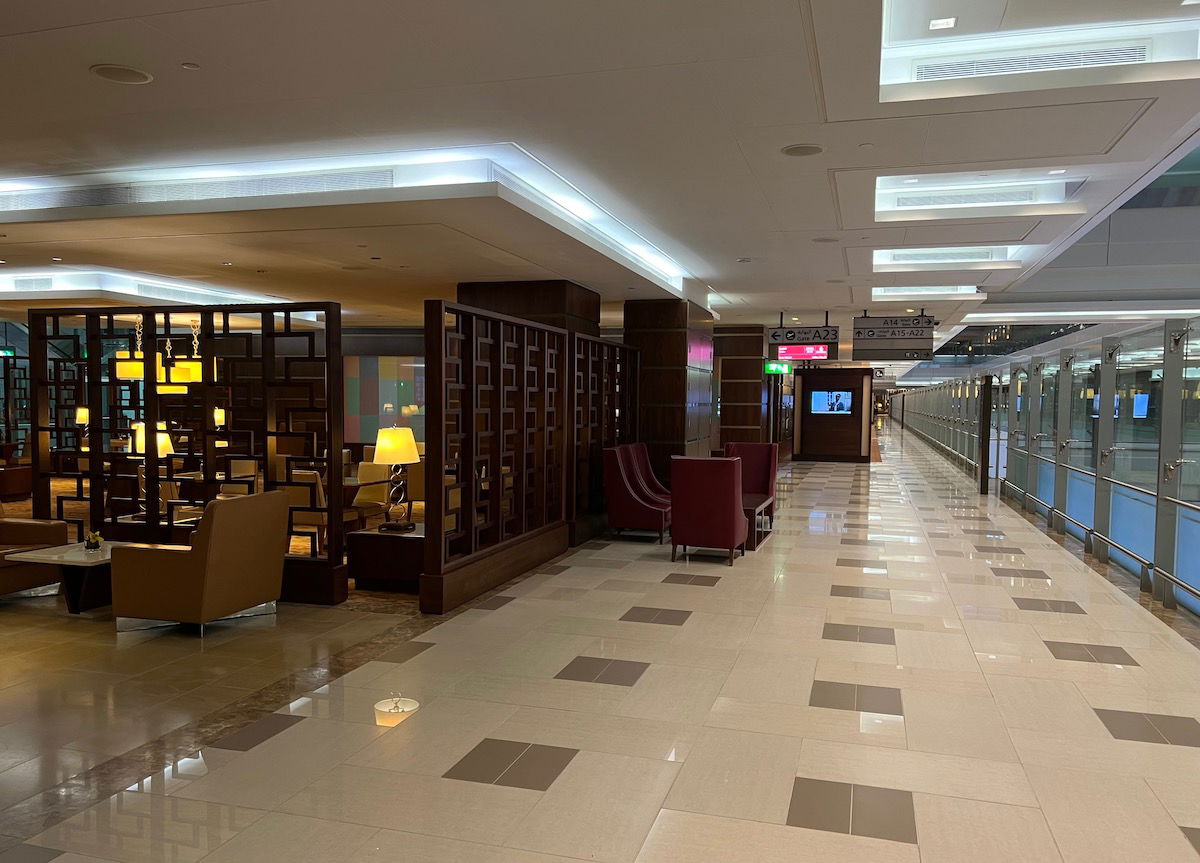 Airport Lounge Design Trends Shaping 2025