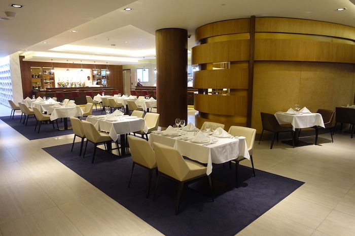 Etihad First Class Lounge - Abu Dhabi, UAE